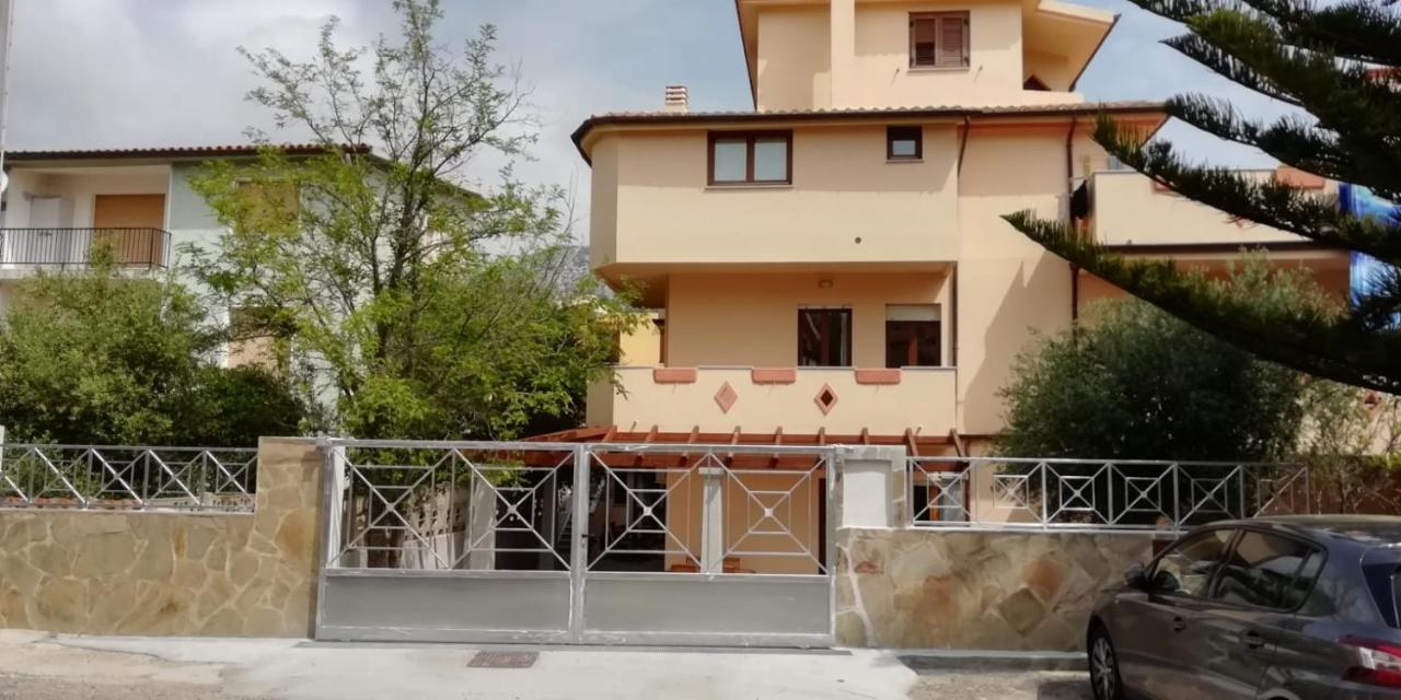Apartment Stella Maris Cala Gonone Bagian luar foto
