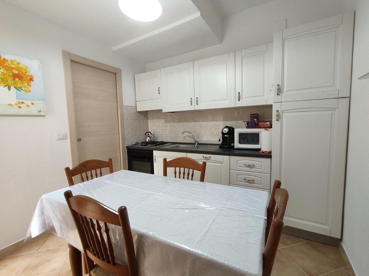 Apartment Stella Maris Cala Gonone Bagian luar foto